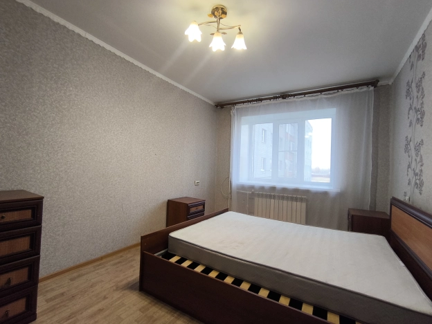 Купить четырехкомнатную квартиру в Микрорайоне 10-й в Белгороде. Вариант № 9972166, 5, площадь -  квм, цена 5950000 рублей