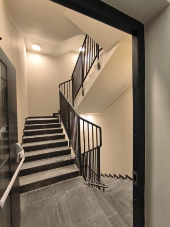 Купить квартиру в Москве. Вариант № 9278541, 11, площадь - квм, цена 46000000 рублей