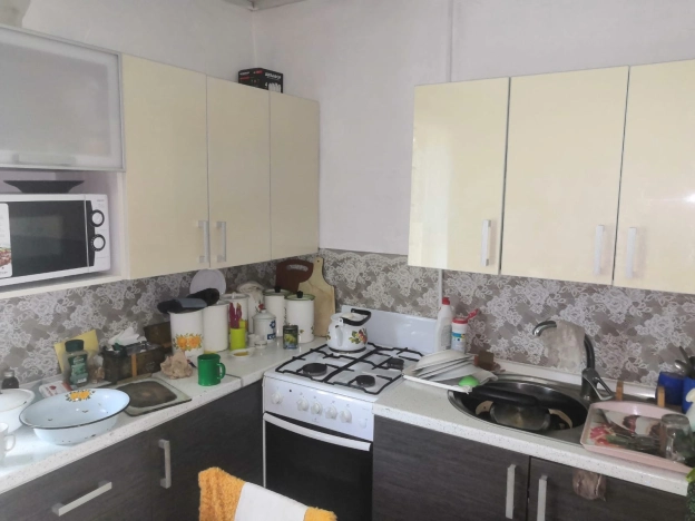 Купить трехкомнатную квартиру в Амурской области. Вариант № 500259, 9, площадь -  квм, цена 4000000 рублей