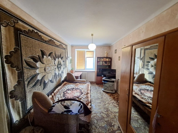 Купить трехкомнатную квартиру на улице Новороссийское шоссе в Краснодарском крае. Вариант № 8864750, 13, площадь -  квм, цена 4750000 рублей