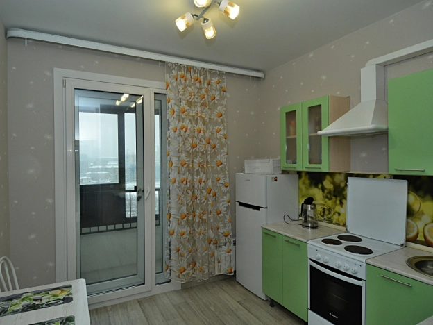 Снять квартиру у метро Площадь Гарина-Михайловского в Новосибирске. Вариант № 8842188, 20, площадь -  квм, цена 33000 рублей