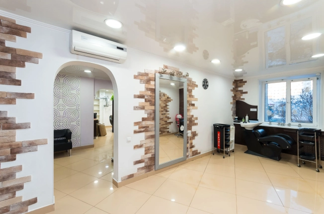 Снять коммерческую недвижимость в Тобольске. Вариант № 5492, 11, площадь -  квм, цена 150000 рублей