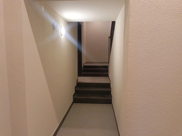 Купить двухкомнатную квартиру в Калужской области. Вариант № 9094707, 7, площадь -  квм, цена 8000000 рублей