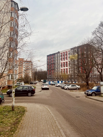 Купить квартиру в Калининграде. Вариант № 9897275, 12, площадь -  квм, цена 6400000 рублей