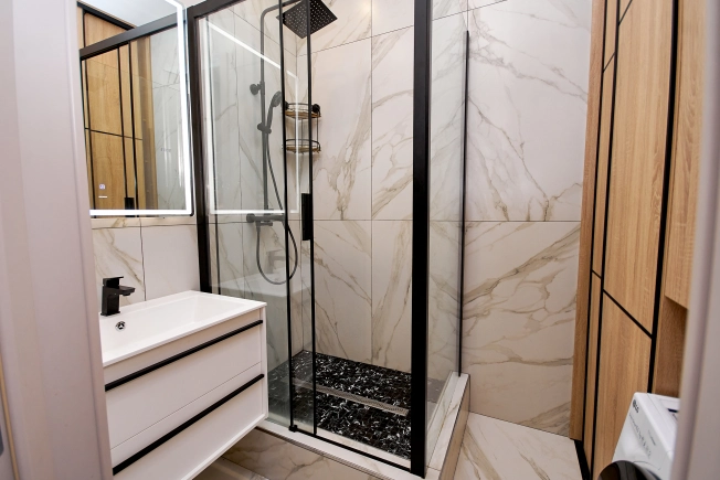 Купить трехкомнатную квартиру на улице Жилмассив в Новосибирской области. Вариант № 8926776, 22, площадь -  квм, цена 16500000 рублей