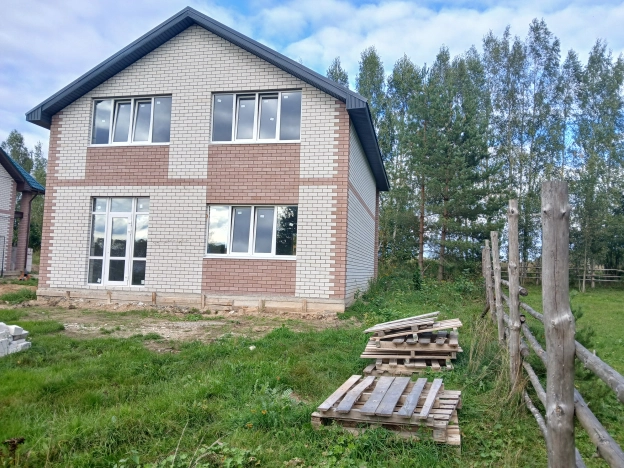 Купить дом на улице Пушкина в Владимире. Вариант № 3459432, 3, площадь -  квм, цена 8000000 рублей