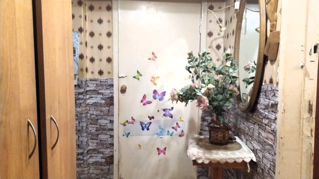 Купить трехкомнатную квартиру в Калуге. Вариант № 8270, 1, площадь -  квм, цена 4000000 рублей