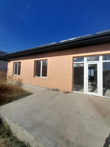 Купить дом в Элисте. Вариант № 5921992, 5, площадь -  квм, цена 6900000 рублей