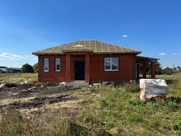 Купить дом на улице Центральная в Пензенской области. Вариант № 5229394, 7, площадь -  квм, цена 4690000 рублей