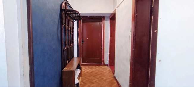 Купить трехкомнатную квартиру в районе Центральный в Калининграде. Вариант № 52141, 13, площадь -  квм, цена 6800000 рублей