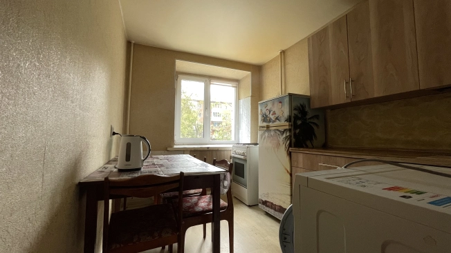 Снять квартиру в Омске. Вариант № 9433722, 12, площадь -  квм, цена 45000 рублей