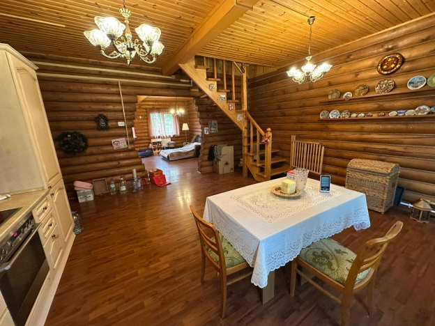 Купить дом в Москве. Вариант № 10239939, 12, площадь -  квм, цена 24000000 рублей