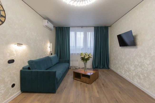 Купить квартиру в Москве. Вариант № 10103203, 7, площадь - квм, цена 19899999 рублей