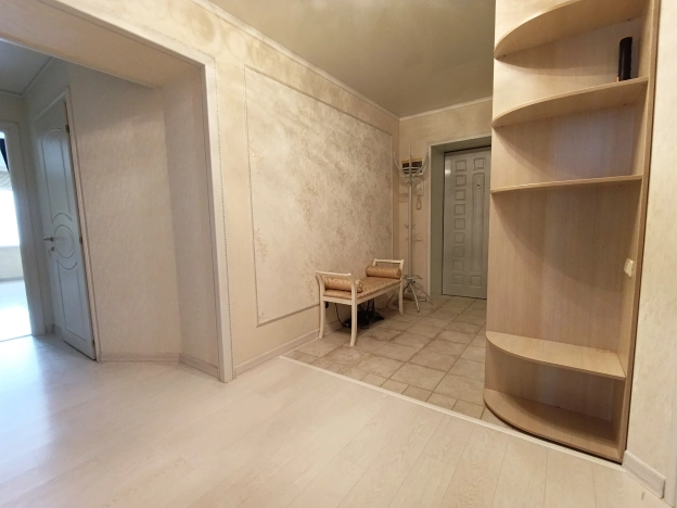 Купить трехкомнатную квартиру в Микрорайоне Памятник Победы, Ленинский район в Пензе. Вариант № 28252, 20, площадь -  квм, цена 12200000 рублей