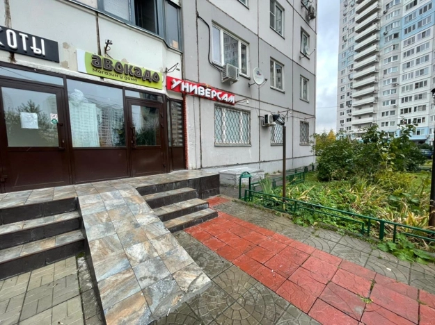 Купить коммерческую недвижимость свободного назначения у метро Бульвар Дмитрия Донского в Москве. Вариант № 4837388, 1, площадь -  квм, цена 14400000 рублей