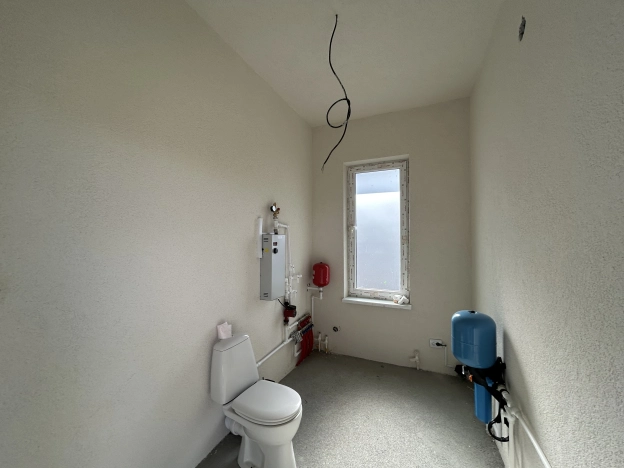 Купить дом в Калининграде. Вариант № 6173494, 4, площадь -  квм, цена 8500000 рублей