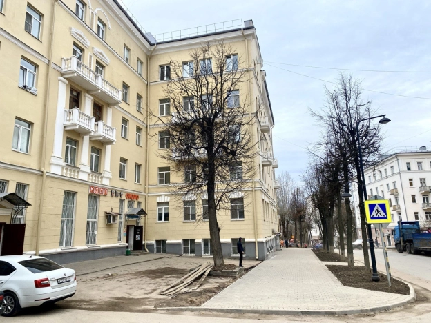 Купить квартиру на улице Киевское шоссе в Смоленске. Вариант № 8731088, 30, площадь -  квм, цена 4590000 рублей