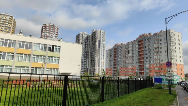 Купить квартиру в Ленинградской области. Вариант № 2183833, 5, площадь -  квм, цена 5100000 рублей