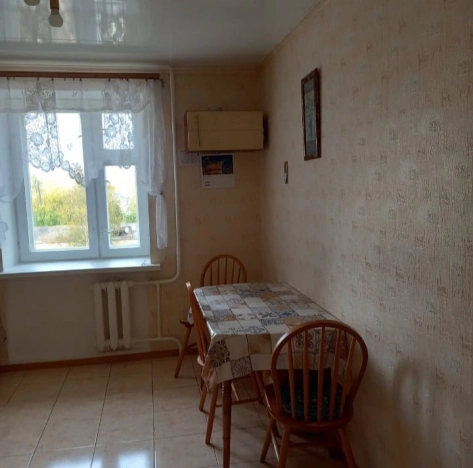 Купить трехкомнатную квартиру в Вологодской области. Вариант № 2003503, 10, площадь -  квм, цена 6500000 рублей