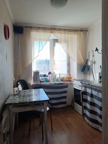 Купить однокомнатную квартиру в Омске. Вариант № 6883606, 1, площадь -  квм, цена 3300000 рублей