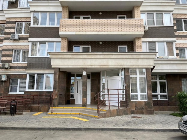 Купить однокомнатную квартиру в Краснодаре. Вариант № 8616, 13, площадь - квм, цена 6599999.0000 рублей