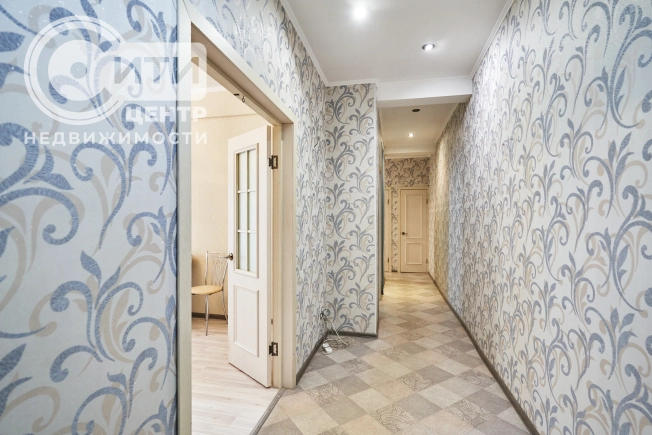 Купить двухкомнатную квартиру в районе Ленинский в Воронеже. Вариант № 56797, 9, площадь -  квм, цена 7999000 рублей