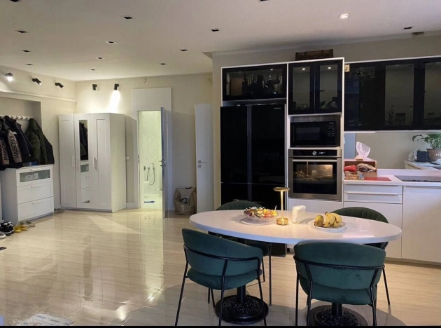 Купить квартиру в Москве. Вариант № 9942008, 2, площадь -  квм, цена 39500000 рублей