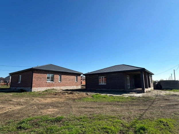 Купить дом в районе Пролетарский в Ростове-на-Дону. Вариант № 48805, 1, площадь -  квм, цена 8000000 рублей