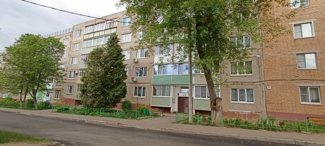 Купить двухкомнатную квартиру на улице Шахтёрская в Тульской области. Вариант № 41343, 9, площадь -  квм, цена 5445000 рублей