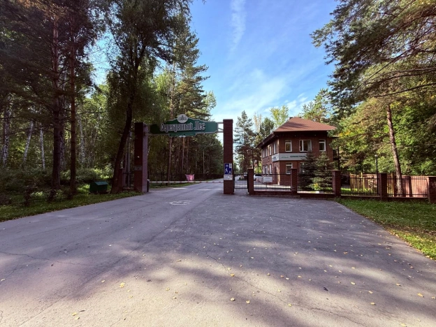 Купить земельный участок в районе Заельцовский в Новосибирске. Вариант № 3194192, 0, площадь -  квм, цена 27000000 рублей