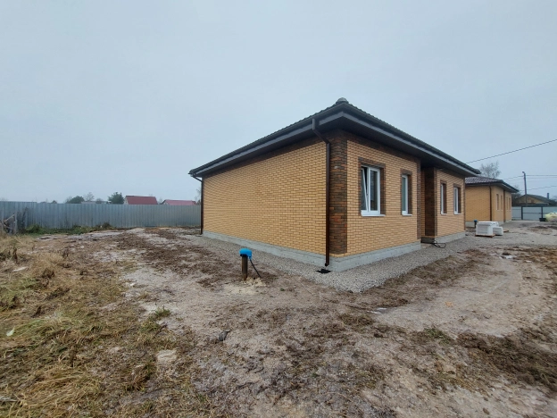 Купить дом в Москве. Вариант № 9830813, 5, площадь - квм, цена 10800000 рублей