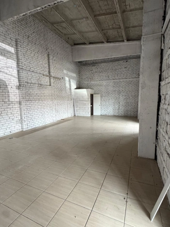 Купить коммерческую недвижимость свободного назначения в Нестерове. Вариант № 2082566, 39, площадь -  квм, цена 68000000 рублей