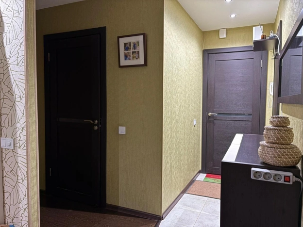 Купить квартиру на улице Суздальский проспект в Владимире. Вариант № 9070435, 5, площадь -  квм, цена 4700000 рублей