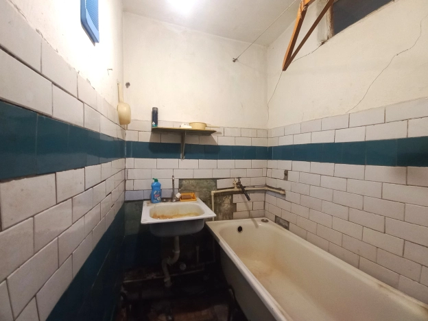 Купить трехкомнатную квартиру в Ивановской области. Вариант № 1251922, 10, площадь -  квм, цена 2200000 рублей