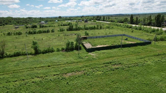 Купить земельный участок на улице Заречная в Республике Адыгея (адыгея). Вариант № 10468630, 10, площадь -  квм, цена 1200000 рублей