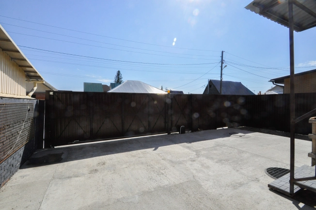 Купить таунхаус в Новосибирске. Вариант № 37235, 32, площадь -  квм, цена 13900000 рублей