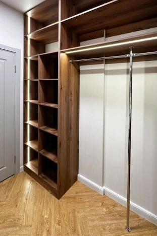 Купить квартиру в Москве. Вариант № 10248849, 10, площадь - квм, цена 22800000 рублей