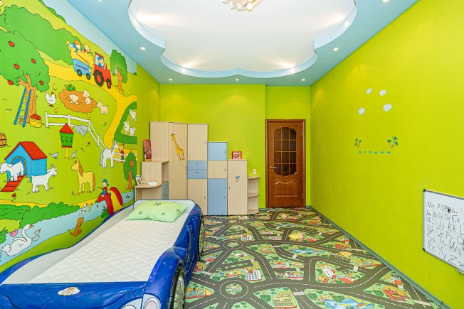 Купить квартиру на улице Октябрьский проспект в Владимире. Вариант № 1222, 25, площадь -  квм, цена 25000000 рублей