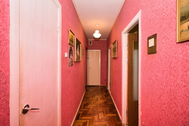 Купить четырехкомнатную квартиру в Владимирской области. Вариант № 8465875, 18, площадь -  квм, цена 12300000 рублей