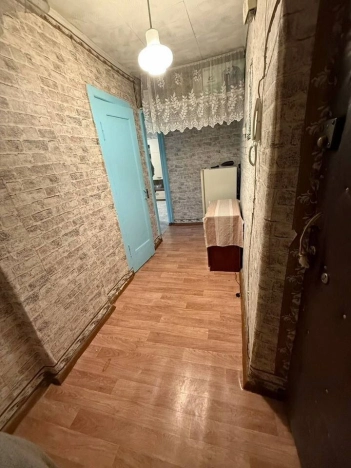 Купить однокомнатную квартиру в Новосибирской области. Вариант № 10418378, 18, площадь -  квм, цена 3200000 рублей