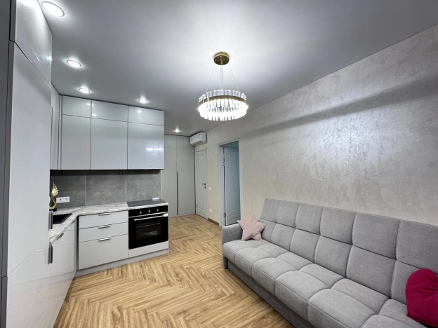 Купить квартиру на вторичке в Уфе. Вариант № 8279093, 1, площадь -  квм, цена 7350000 рублей