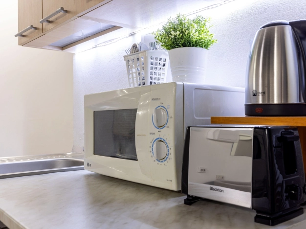 Купить коммерческую недвижимость свободного назначения в Санкт-Петербурге. Вариант № 10665, 4, площадь -  квм, цена 13900000 рублей