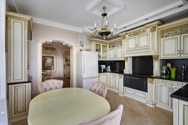 Купить квартиру в Москве. Вариант № 9641161, 15, площадь - квм, цена 160000000 рублей