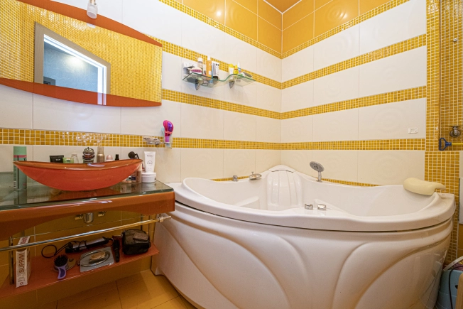 . Вариант № 1808756, 15, площадь - 82 квм, цена 19990000 рублей