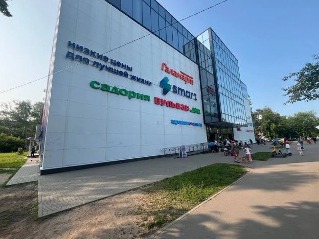 Снять торговые помещения в районе Автозаводский в Нижнем Новгороде. Вариант № 49626, 1, площадь -  квм, цена 110000 рублей