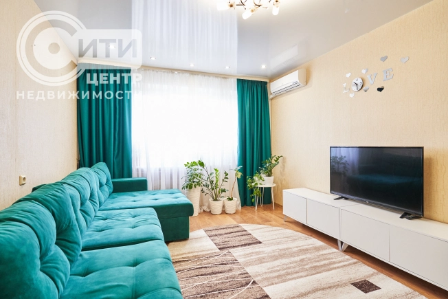 Купить трехкомнатную квартиру в Воронеже. Вариант № 4872602, 8, площадь -  квм, цена 6798000 рублей