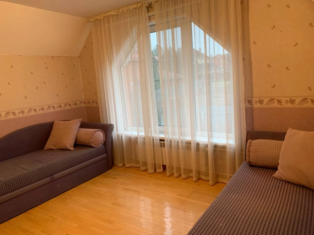 Купить дом в Московской области. Вариант № 8866168, 3, площадь -  квм, цена 33000000 рублей