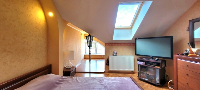 . Вариант № 5922337, 8, площадь - 81 квм, цена 11490000 рублей