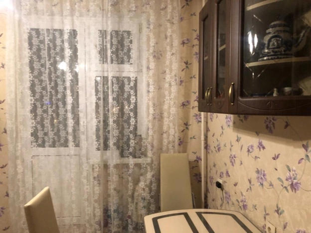 Купить квартиру на вторичке в Москве. Вариант № 5475, 7, площадь -  квм, цена 23000000 рублей