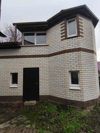 Купить дом в Белгороде. Вариант № 10182948, 1, площадь -  квм, цена 5450000 рублей